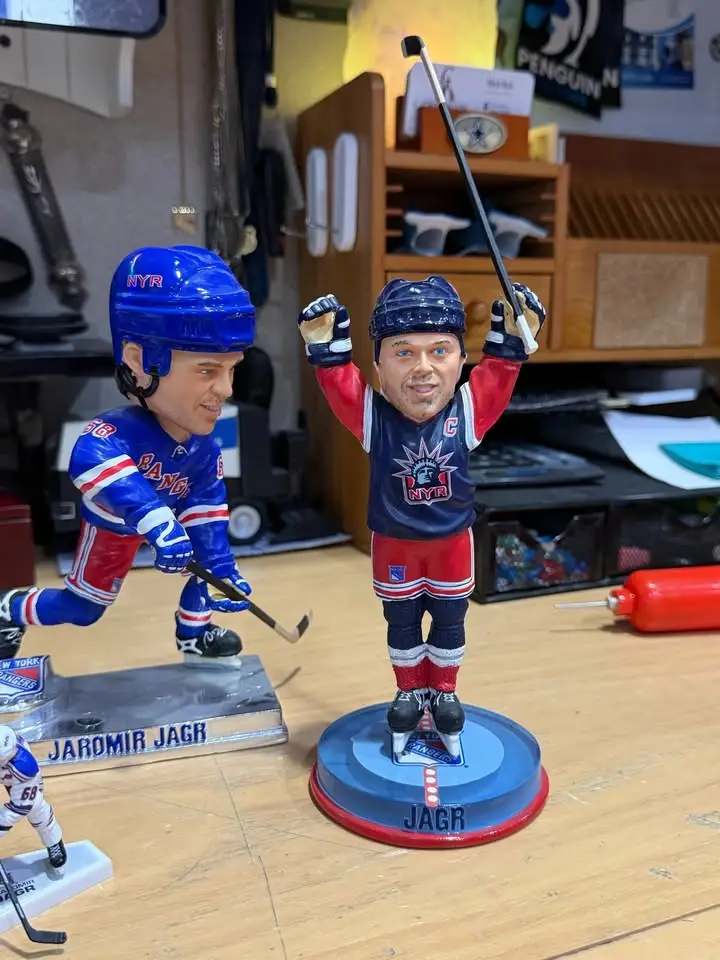 Jagr celebration bobblehead